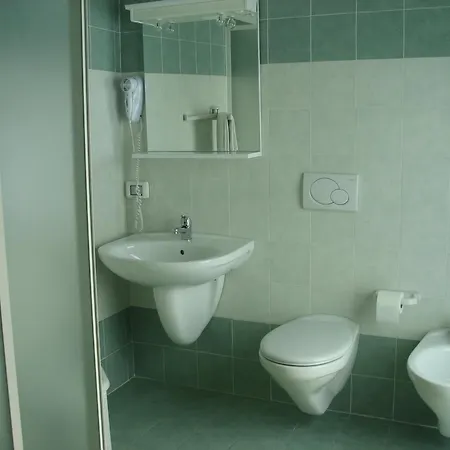 Da Santo Ristorante Pizzeria ホテル フェラーラ