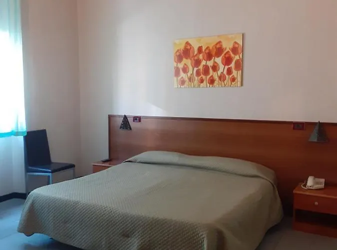 Szálloda Da Santo Ristorante Pizzeria Ferrara