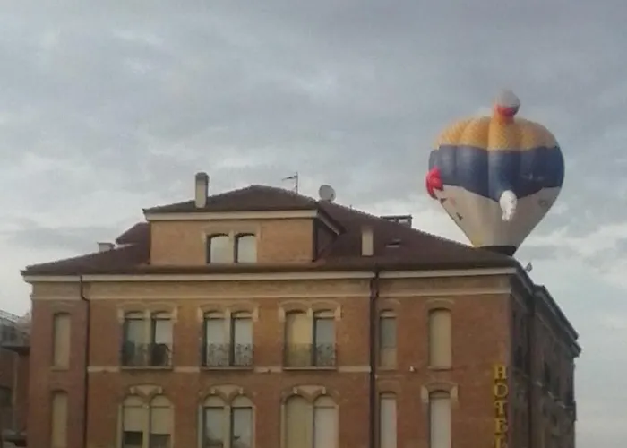 Da Santo Ristorante Pizzeria Φεράρα