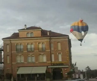 Da Santo Ristorante Pizzeria Hotell